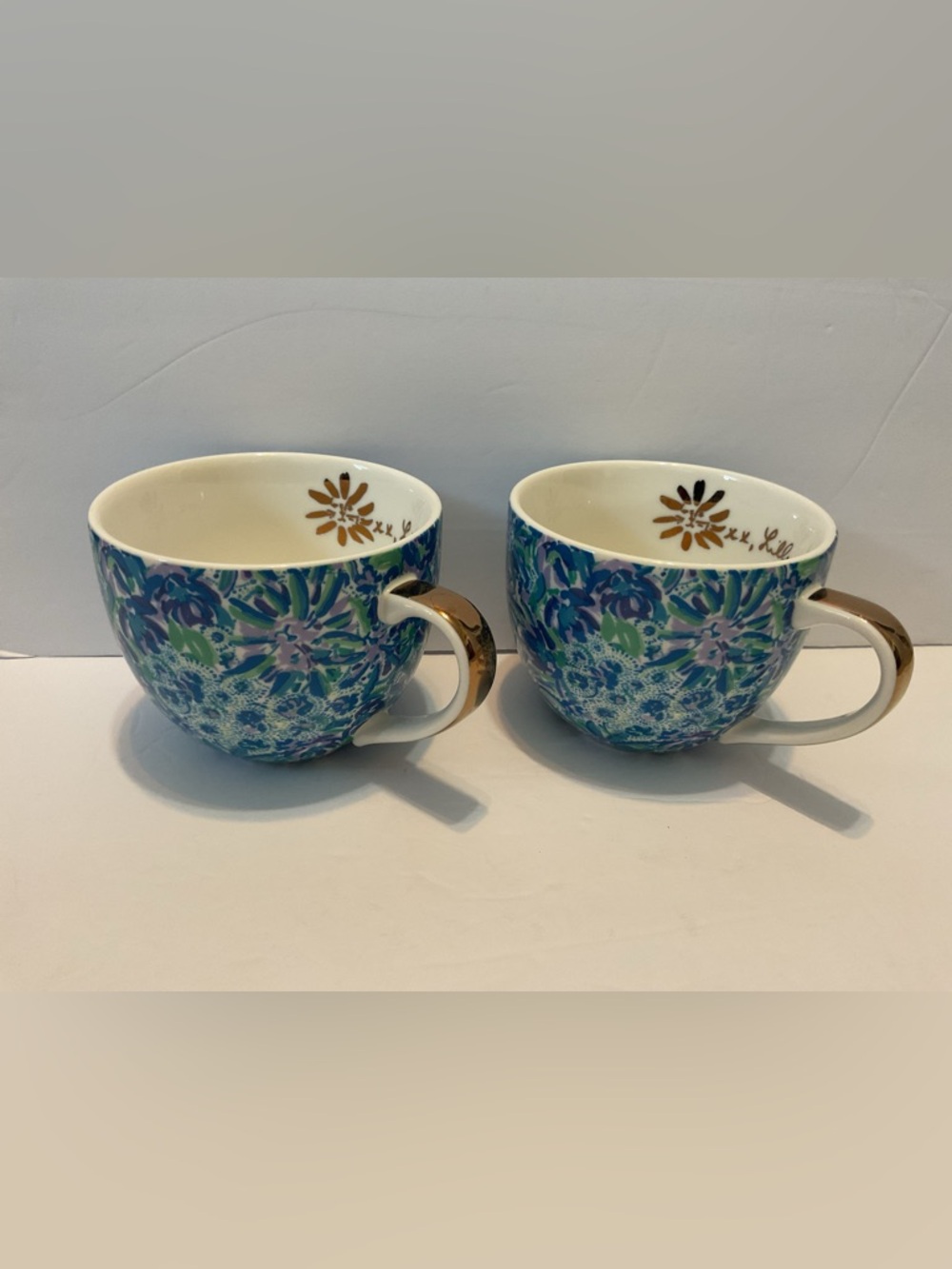 Lilly Pulitzer 2 Lion Around Coffee Tea Mug Hidden Lion Face In Leaves 12 OZ Set